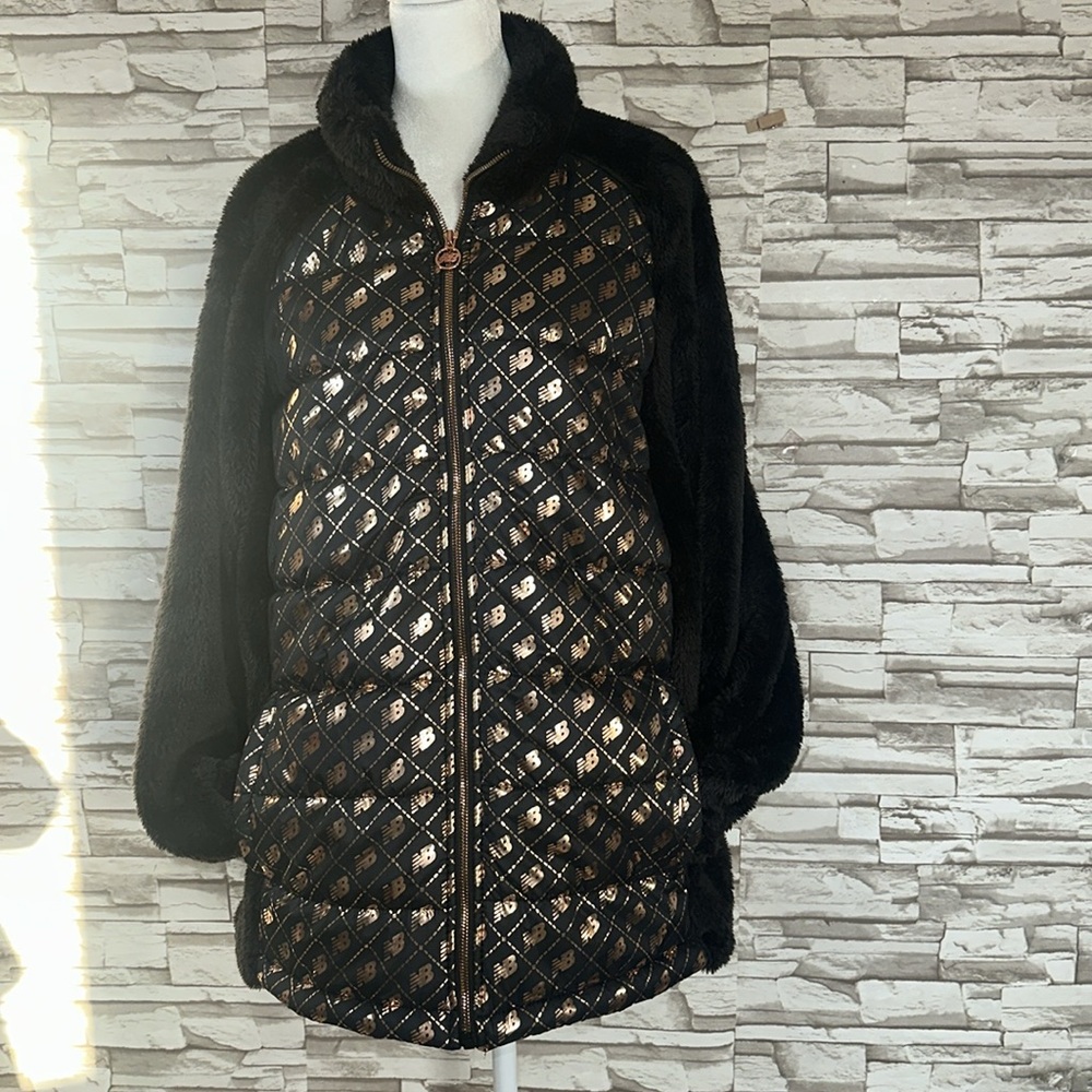 New Balance Black and Gold Jacket - Picture 4 of 14